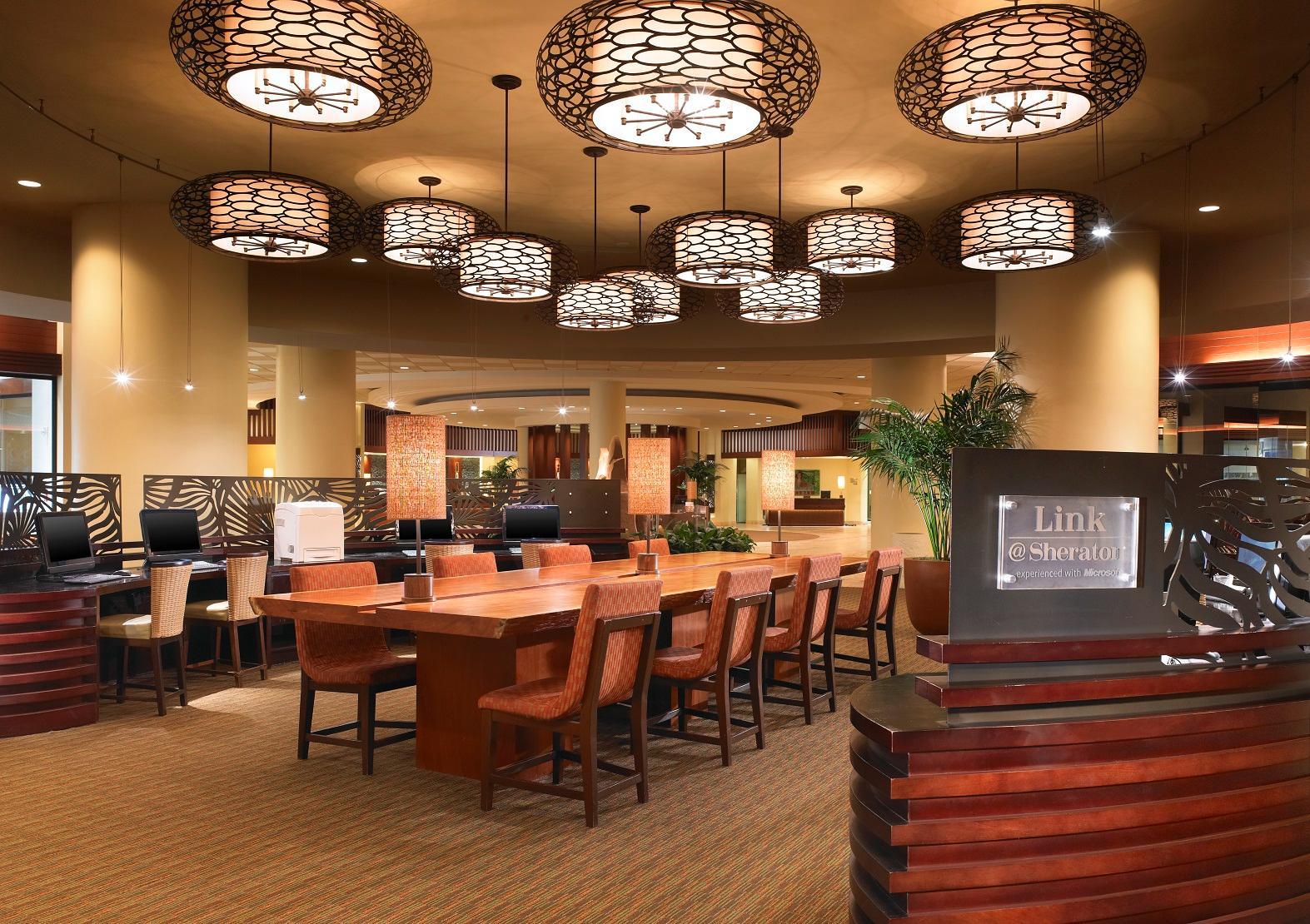 Sheraton Waikiki Resort 4*
